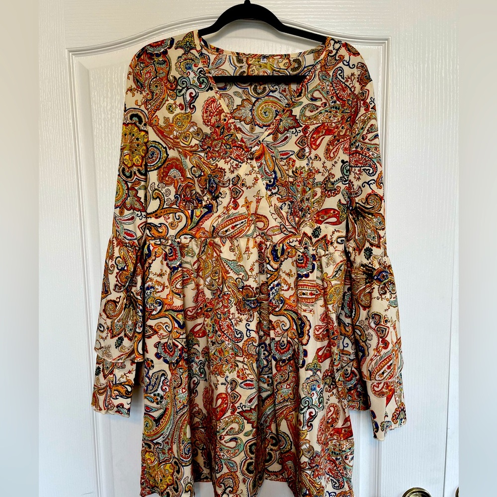 Cream Print Women’s Dress Size XL
